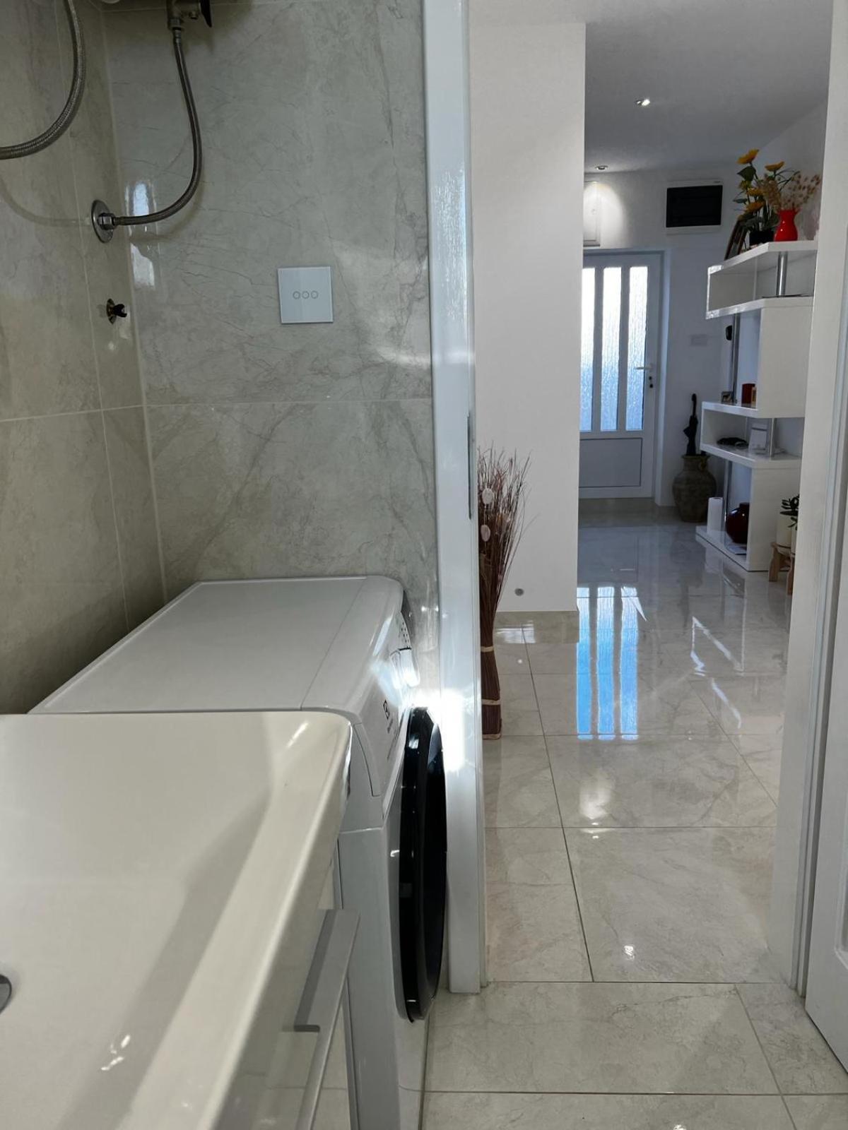 Apartment Marina Komiža Extérieur photo