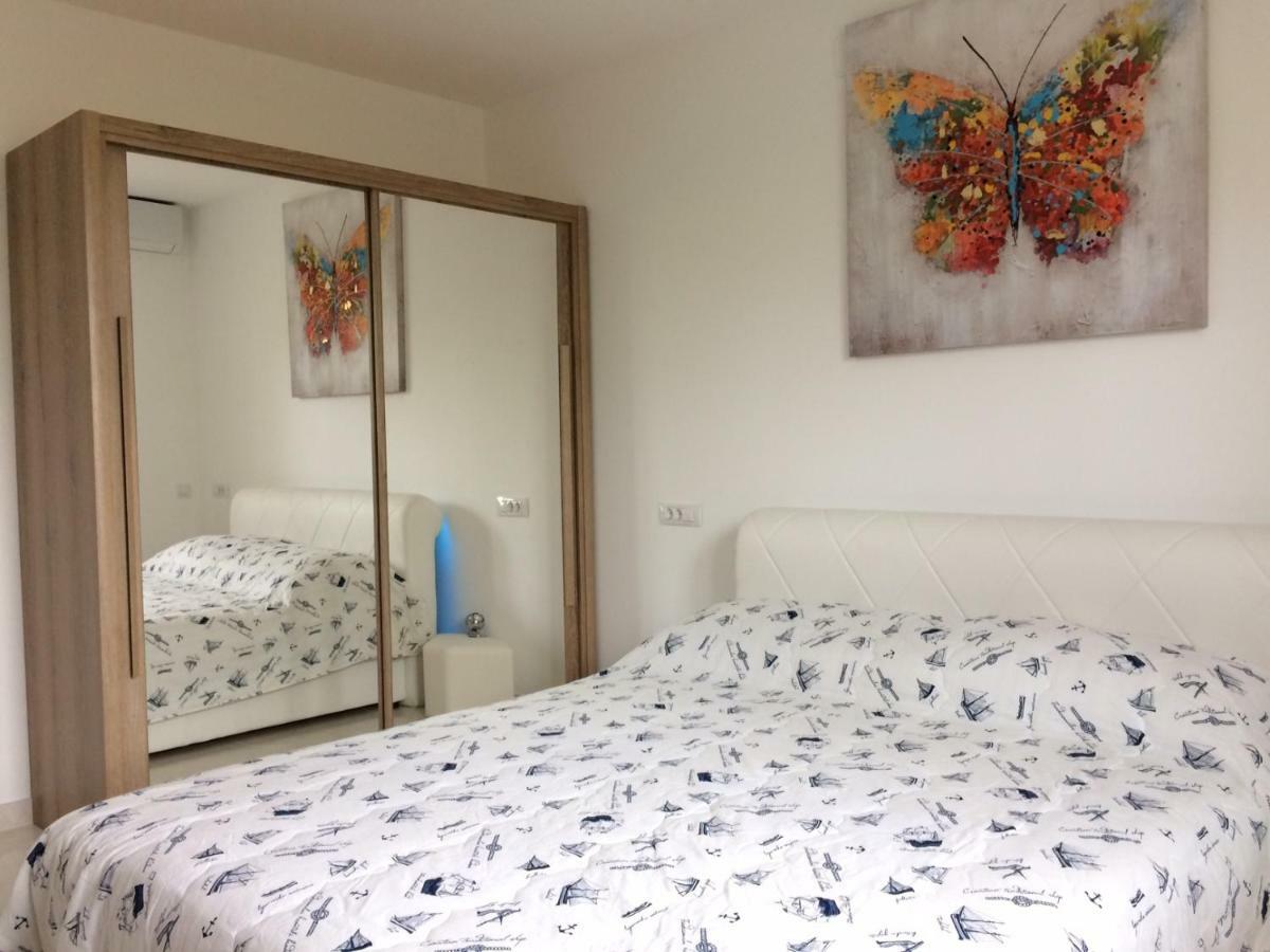 Apartment Marina Komiža Extérieur photo